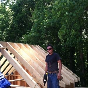 Meet your Posher, Aguilar